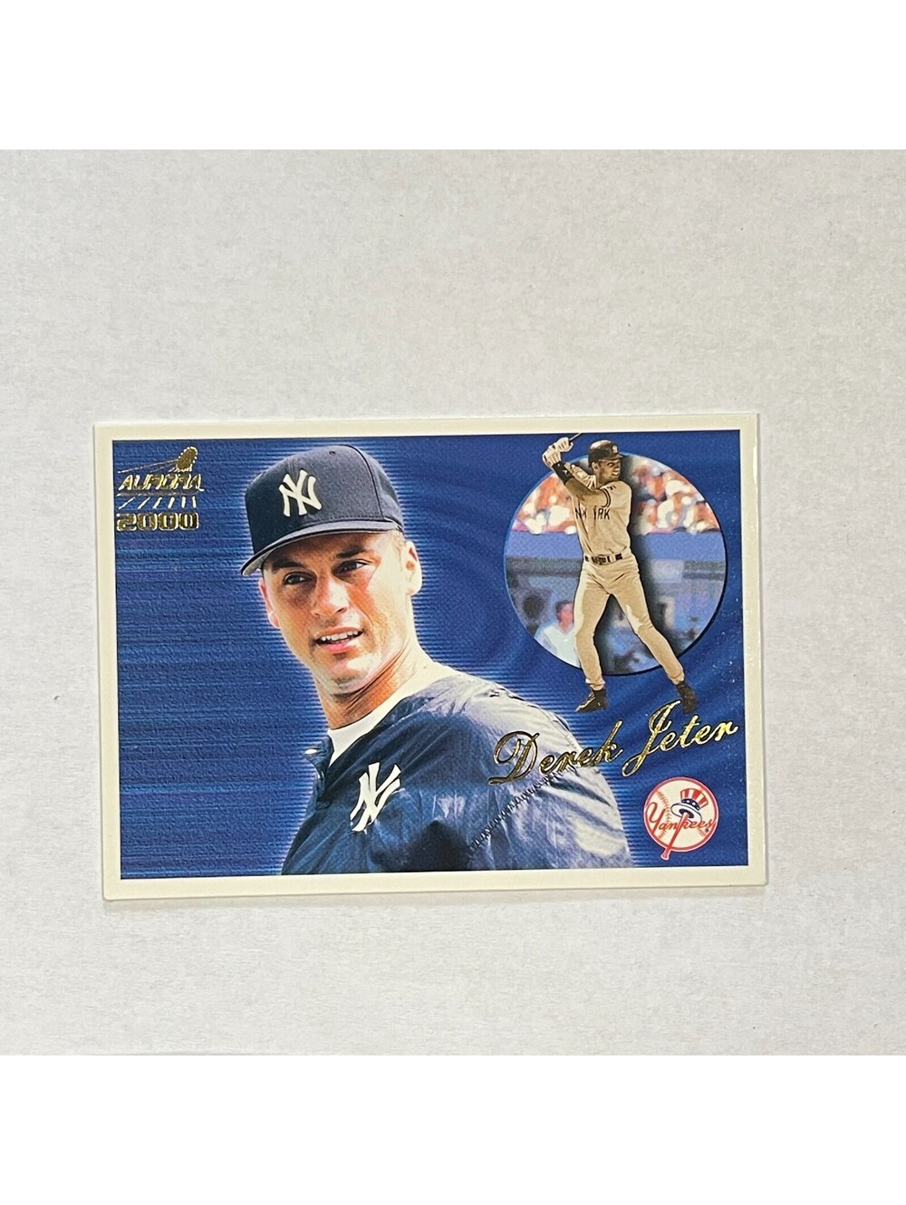 2000 Pacific Aurora #98 Derek Jeter New York Yankees Card